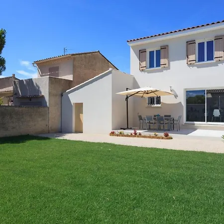 Holiday home Lisa - Piscine Chauffee L'Isle-sur-la-Sorgue